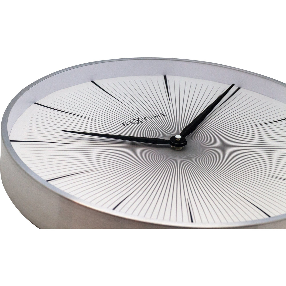 NeXtime - Wall clock - Ø 40 cm - Metal - White - &#39;2 Seconds&#39;
